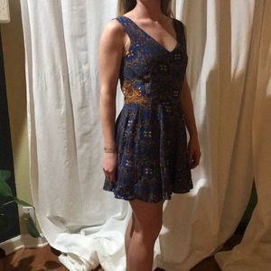 Isabel Lu blue paisley dress